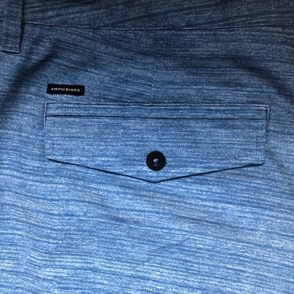 In and out of the water Men’s shorts